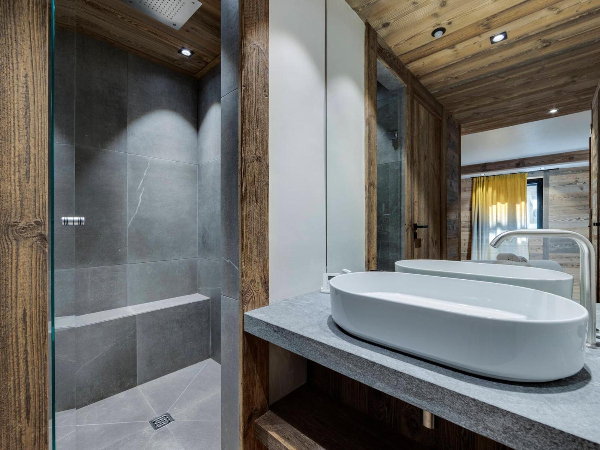 Appartement 95M², Sud-Est, Jacuzzi, Val D'Isere, 4 Suites, Parking, Animaux Ok - Fr-1-567-73 Exterior foto